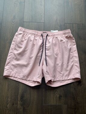 NWOT H&M Swim Trunks